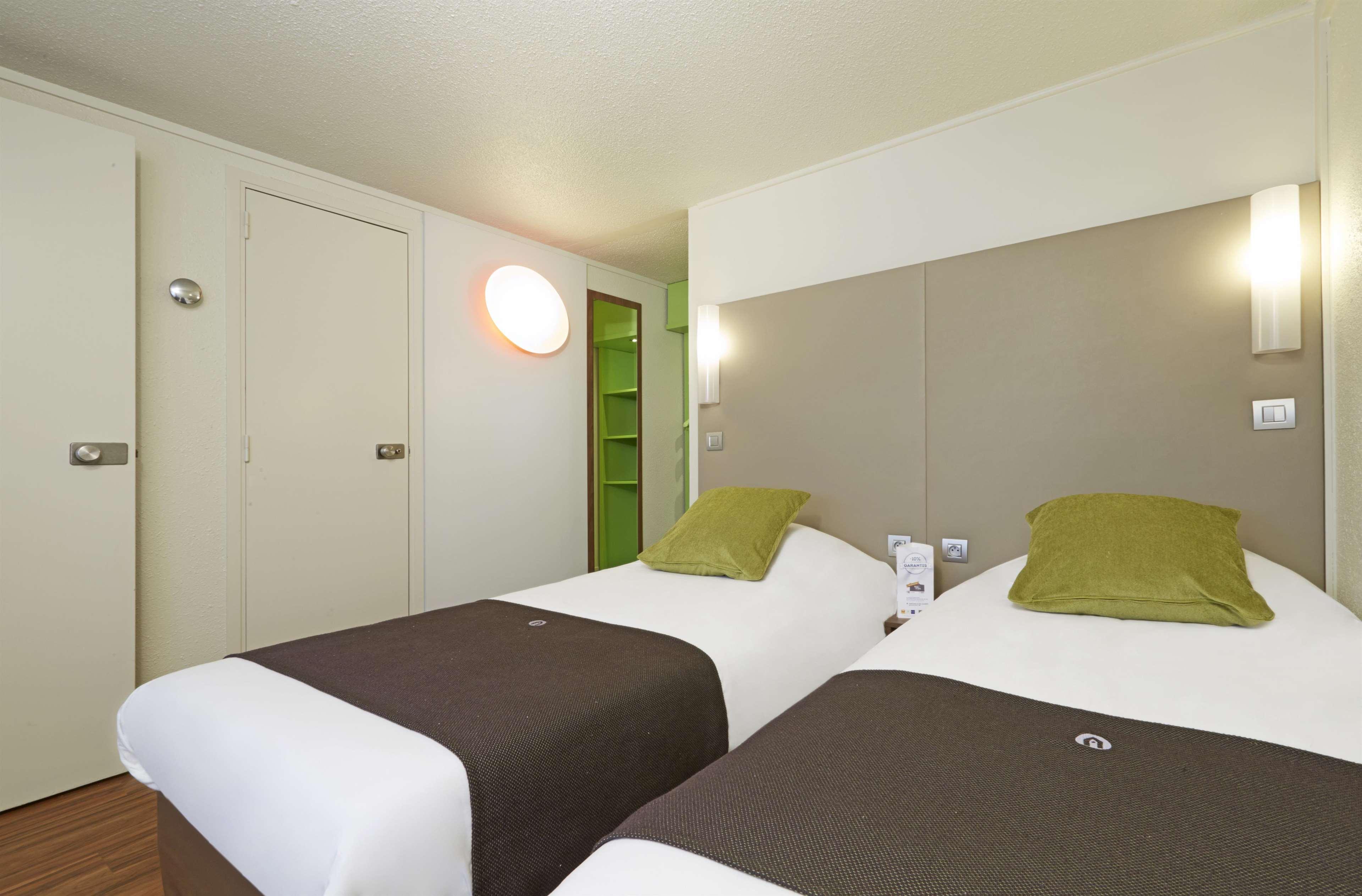 Hotel Campanile Le Mans Est Exterior foto